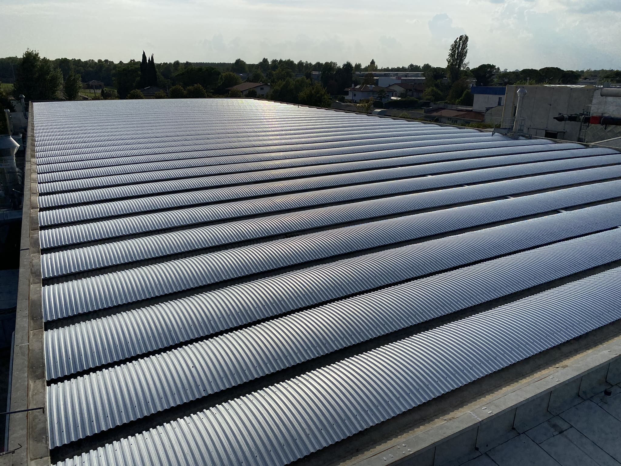 posa professionale coperture metalliche industriali