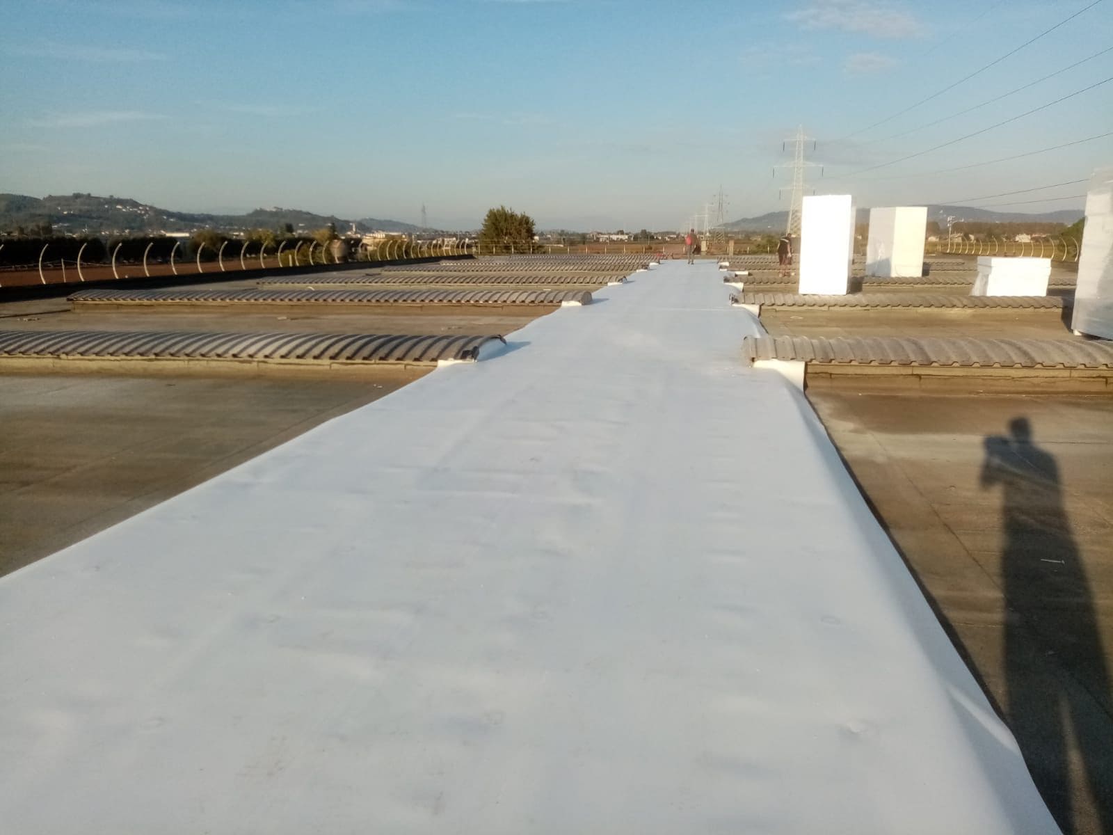 Coperture sintetiche leggere e resistenti